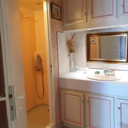 Chez Danièle Lalbenque